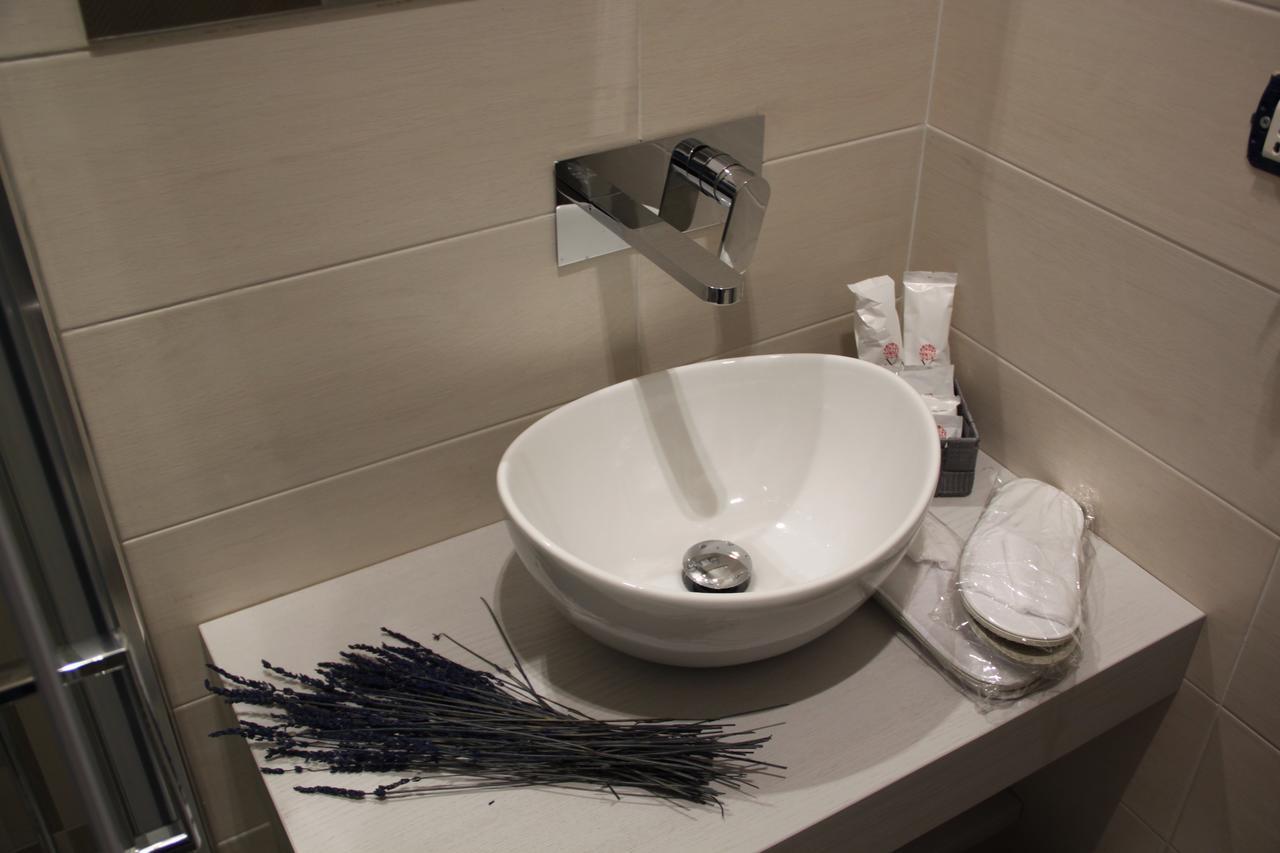 Napoli Vomero Station Rooms Luaran gambar